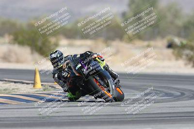 media/Oct-30-2025-Racers Edge (Thu) [[dabbdaf680]]/2-A Group/Session 2 (Turn 5)/